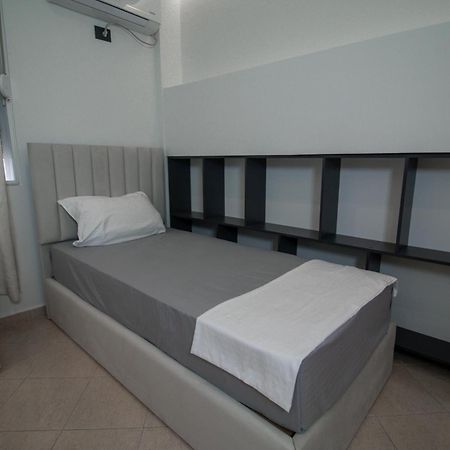 Sarande Apartment Luaran gambar