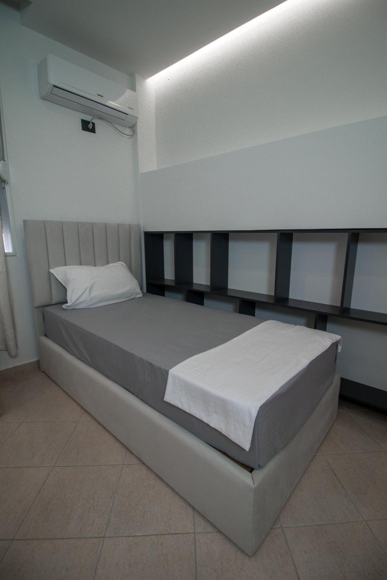 Sarande Apartment Luaran gambar