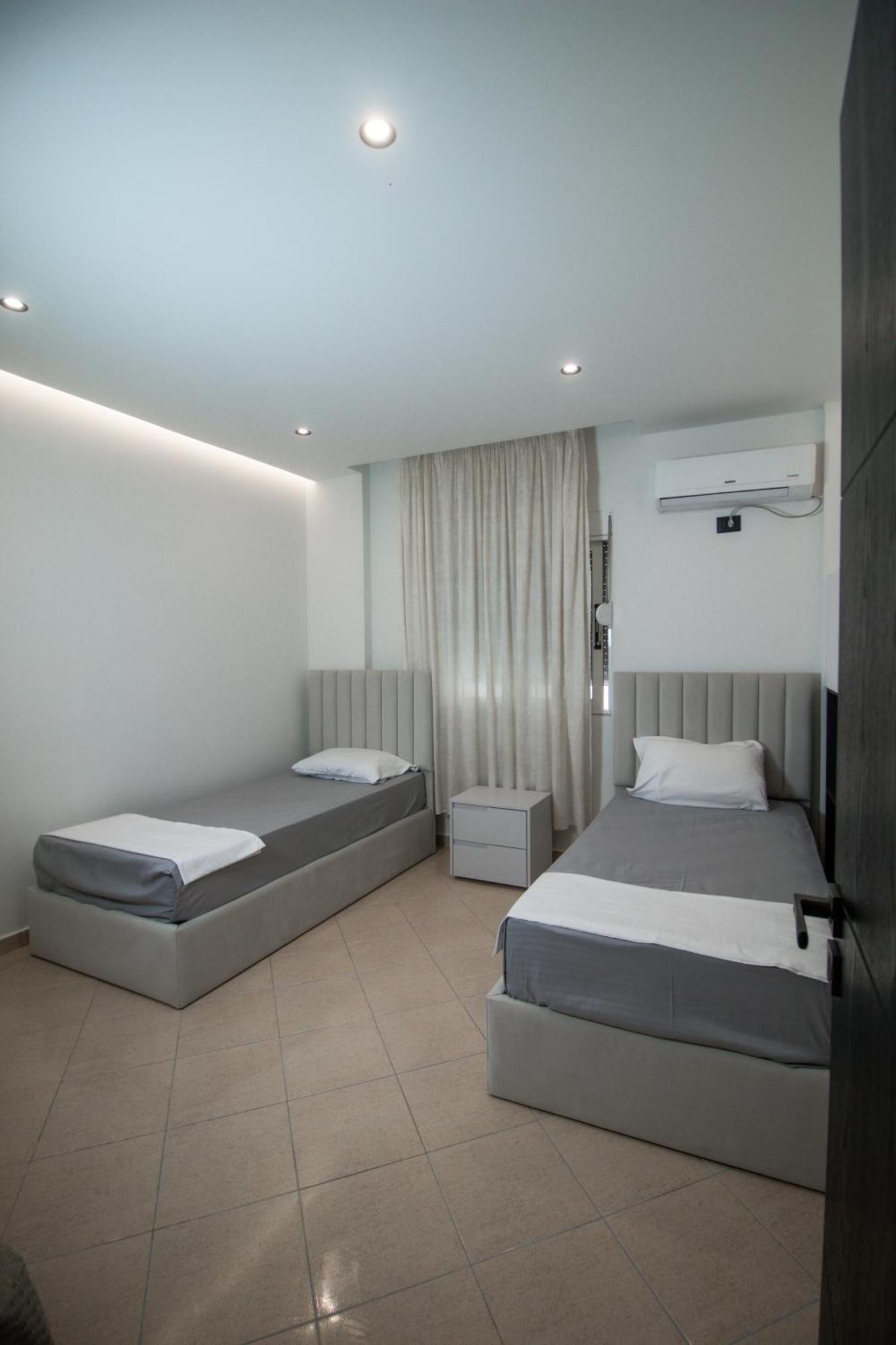 Sarande Apartment Luaran gambar
